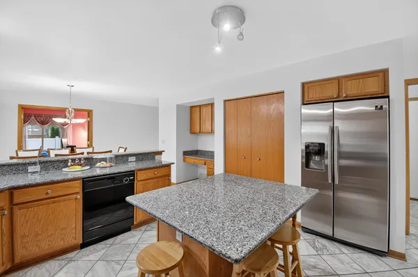 $645,000 | 6513 108th Avenue, Kenosha, WI 53142