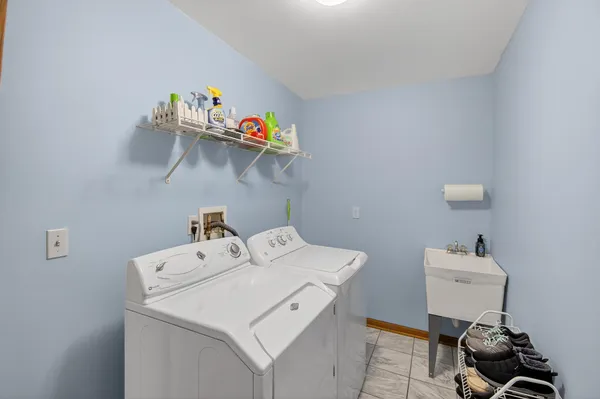 $645,000 | 6513 108th Avenue, Kenosha, WI 53142