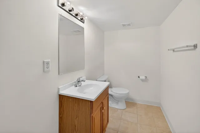 $800,000 | 6513 108th Avenue, Kenosha, WI 53142