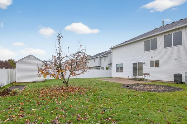 $645,000 | 6513 108th Avenue, Kenosha, WI 53142
