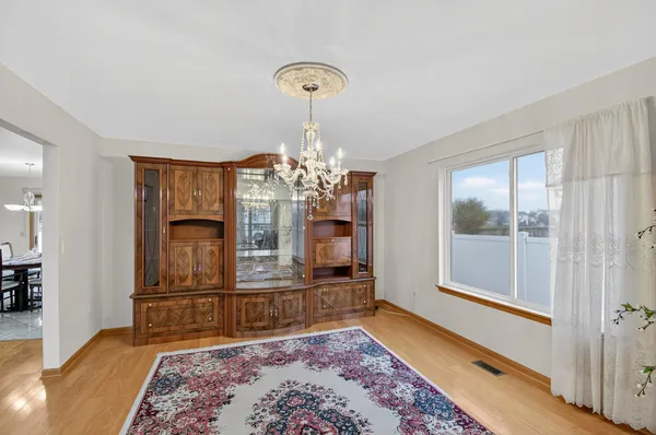 $645,000 | 6513 108th Avenue, Kenosha, WI 53142