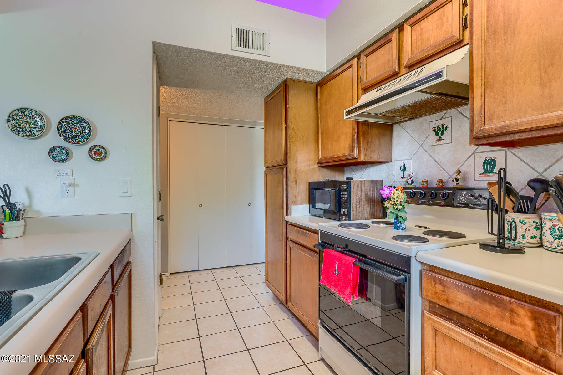 2182 North Pantano Road, Unit 238 Tucson, AZ 85715 - Photo 7 of 13