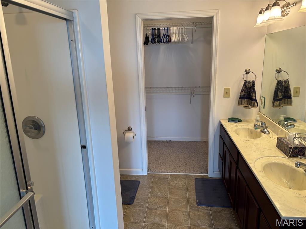 401 Timber Ridge Drive, Unit 18 Grafton, IL 62037 - Photo 16 of 29