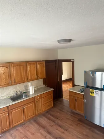$3,300 | 61 Kent Street, Unit 2, Quincy, MA 02169