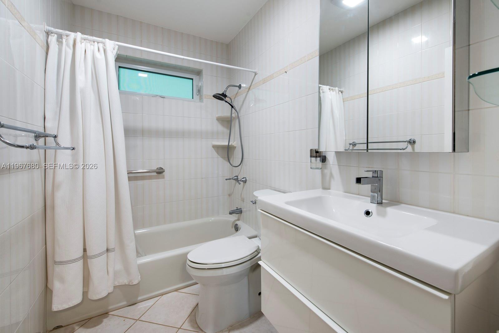 11745 Southwest 81st Road, Unit 11745 Pinecrest, FL 33156 - Photo 16 of 19