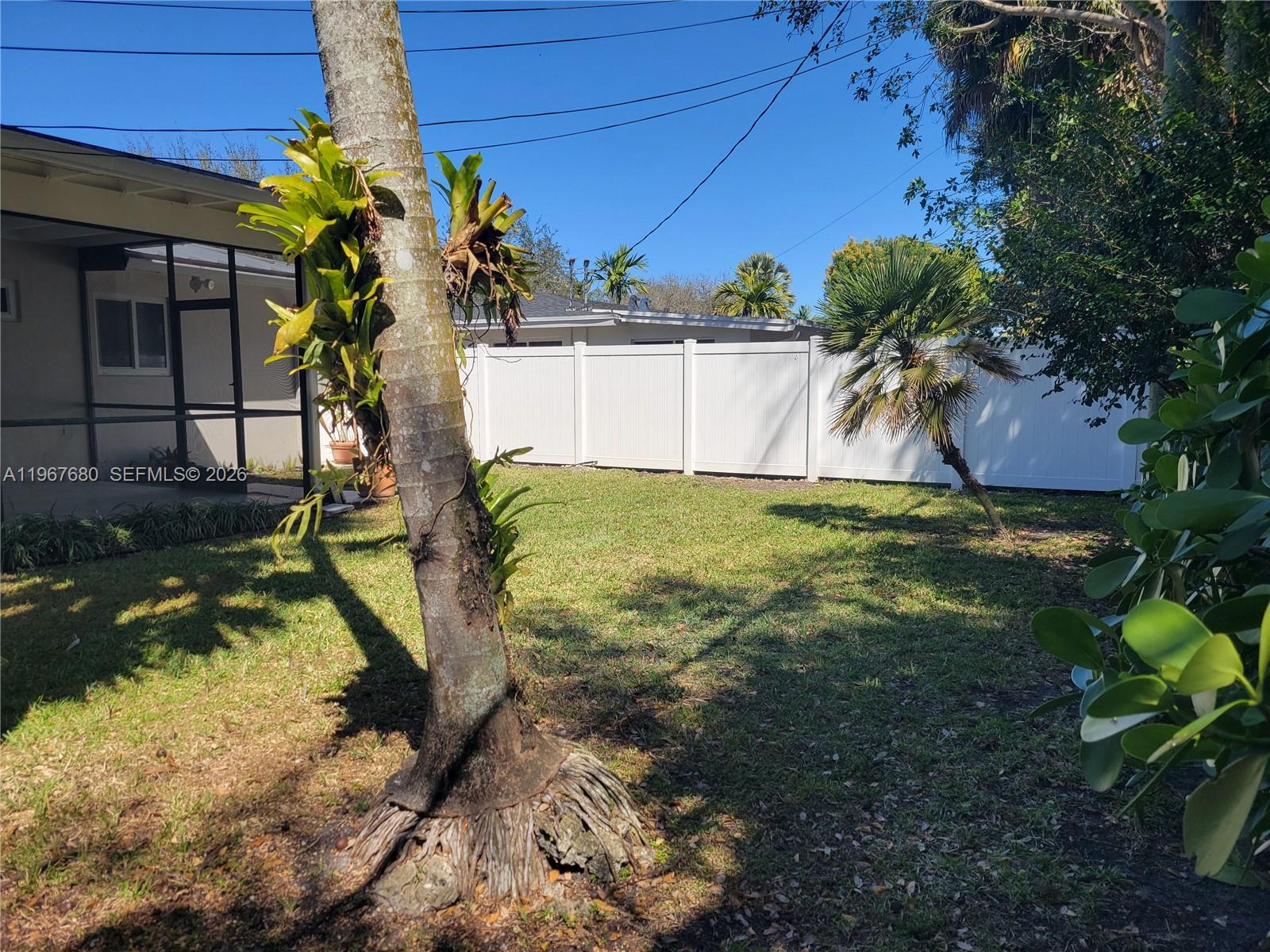 11745 Southwest 81st Road, Unit 11745 Pinecrest, FL 33156 - Photo 10 of 19