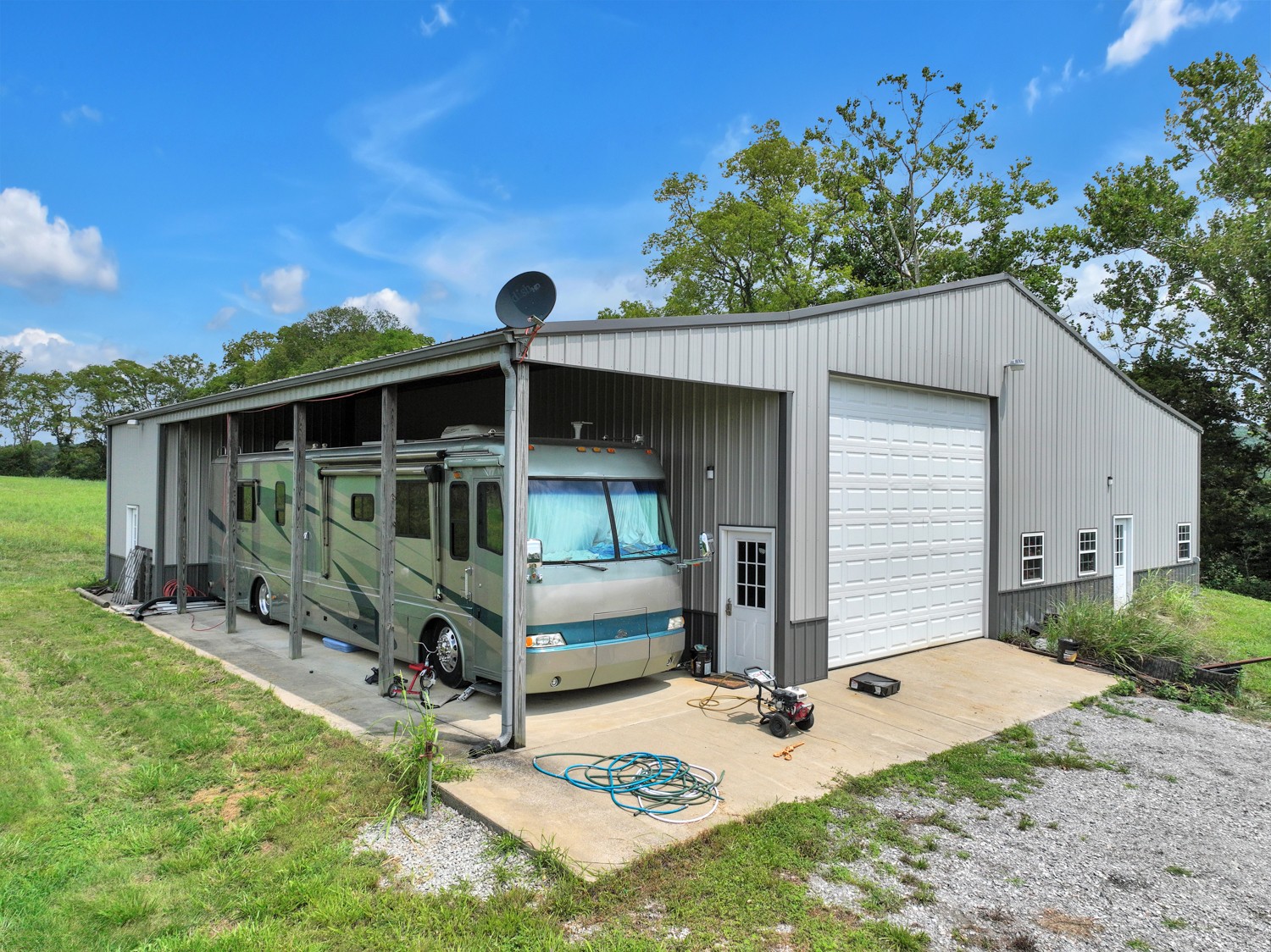 197 B Bugg Hollow Road Cottontown, TN 37048 - Photo 1 of 26 Gallery Image 1