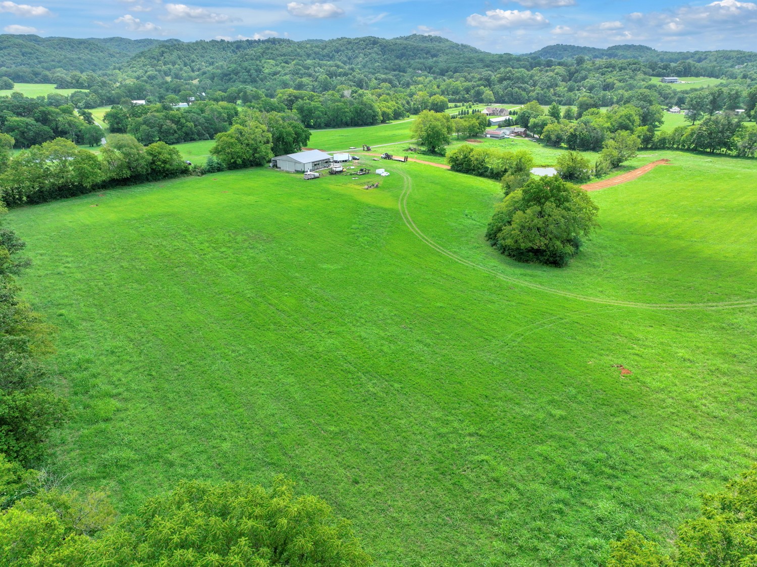 197 B Bugg Hollow Road Cottontown, TN 37048 - Photo 19 of 26 Gallery Image 19