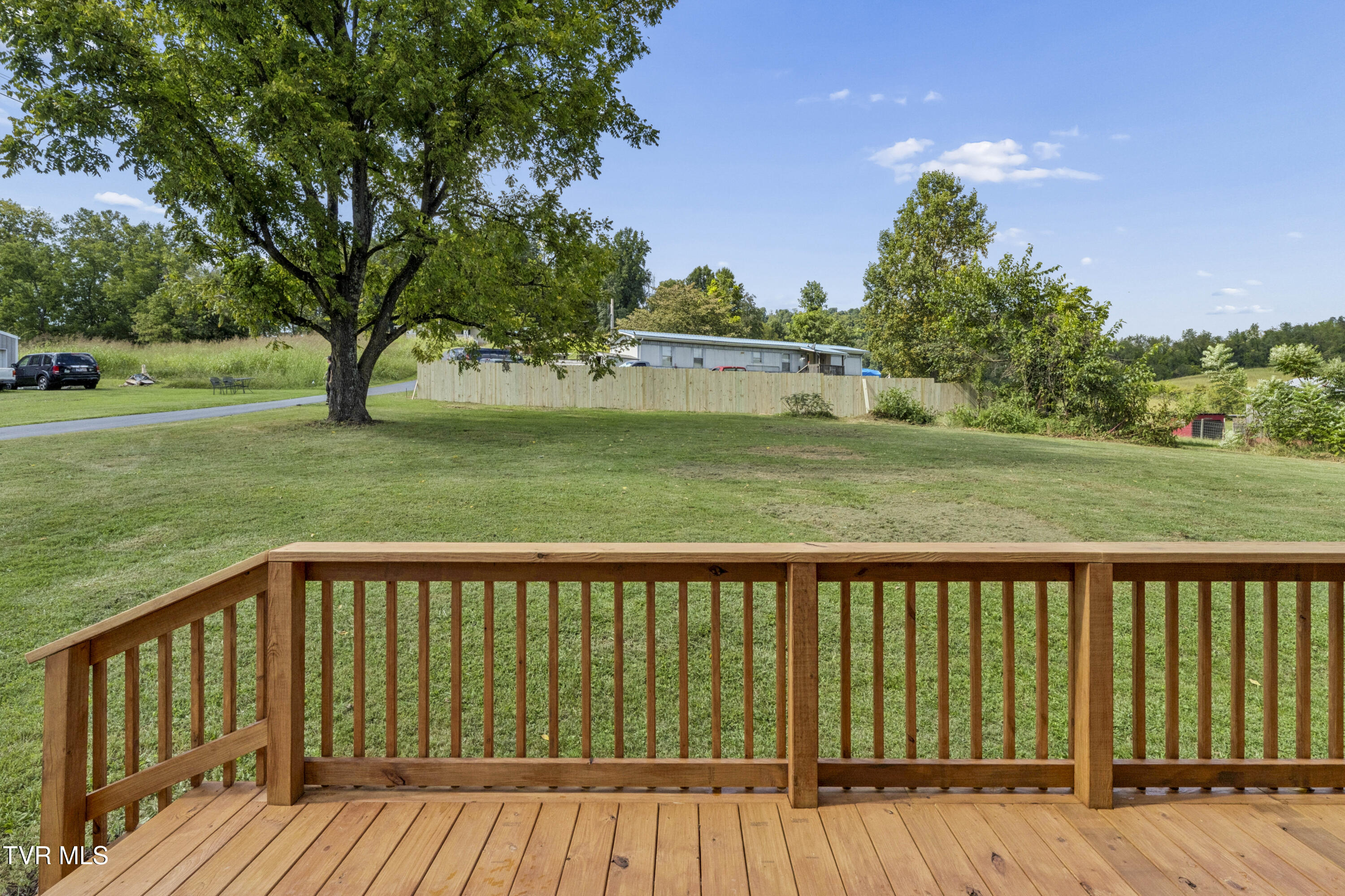 4429 Island Road Bristol, TN 37620 - Photo 44 of 48 Island-37