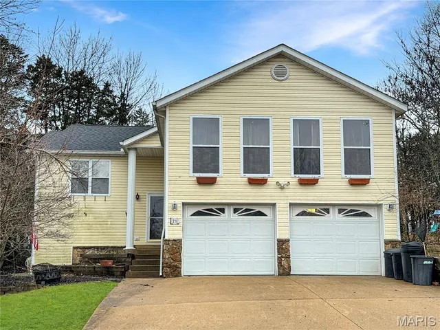 $297,500 | 21 Forest Lane, Union, MO 63084