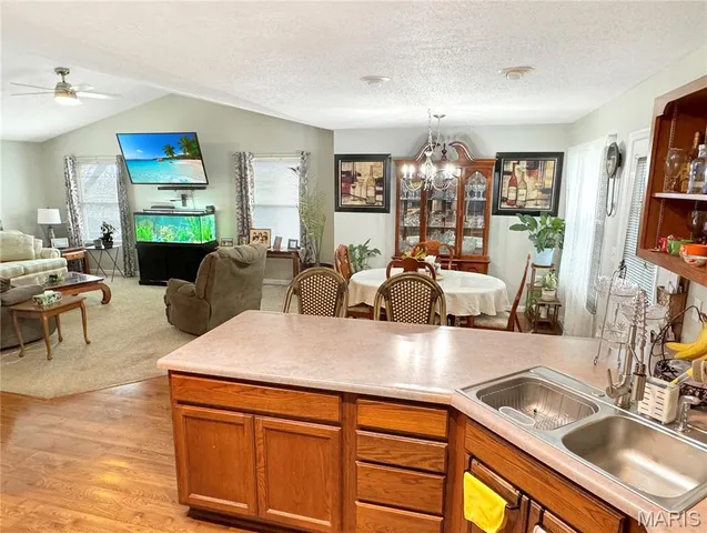 $297,500 | 21 Forest Lane, Union, MO 63084