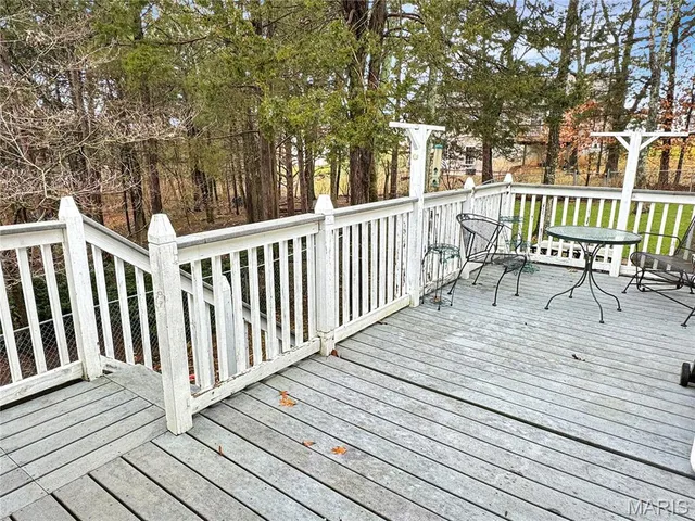 $297,500 | 21 Forest Lane, Union, MO 63084