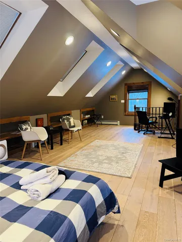 $425,000 | 8 South Ohioville Road, New Paltz, NY 12561