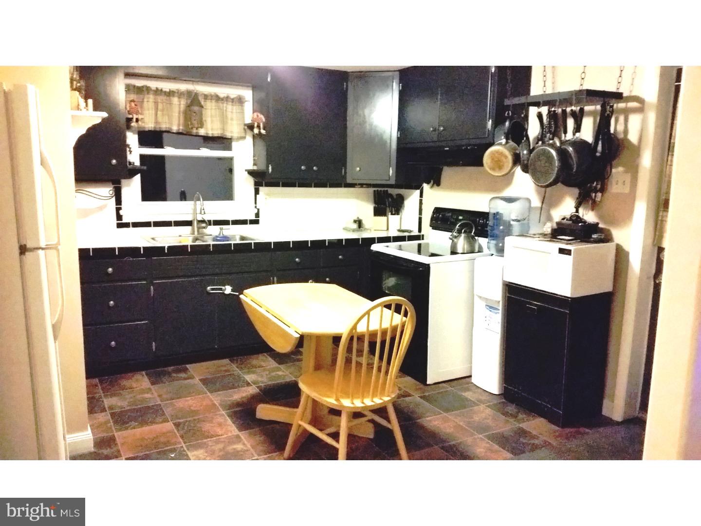 191 Sunset Hill Road Boyertown, PA 19512 - Photo 5 of 23 Kitchen