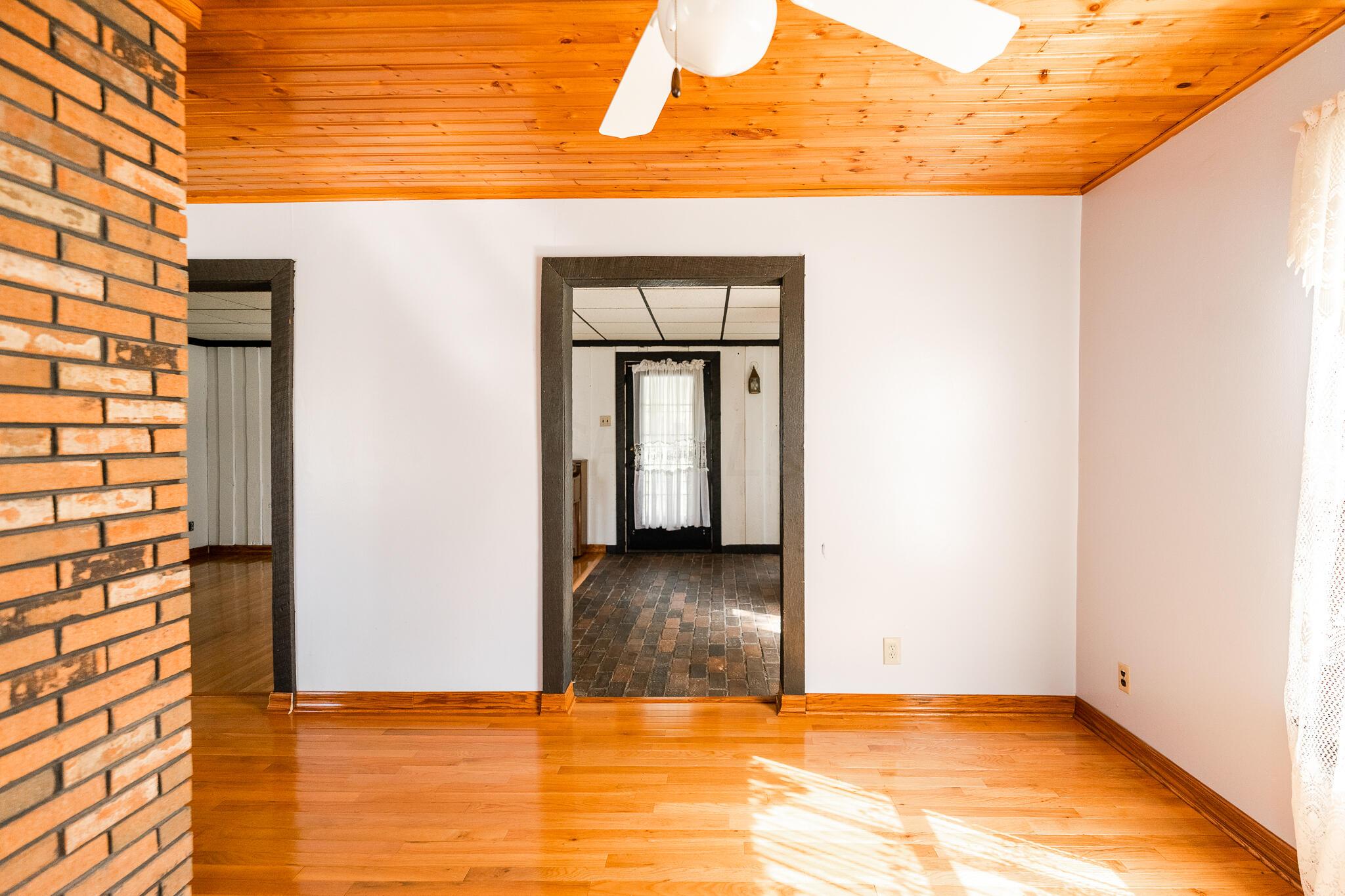 681 Lunbeck Road Chillicothe, OH 45601 - Photo 8 of 39 DSC00861