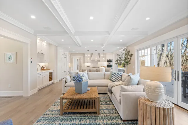 $6,888,000 | 19 Walkerwoods Drive, Harwich, MA 02645