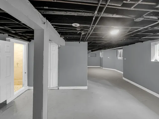 $269,900 | 72 East 136th Street, Riverdale, IL 60827