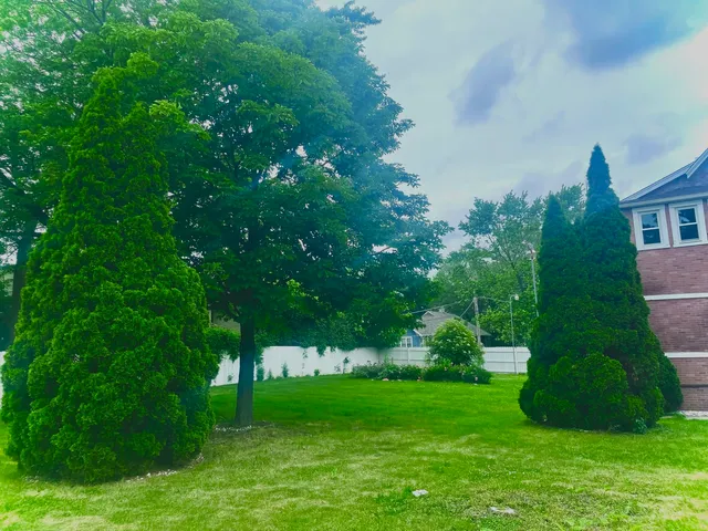 $269,900 | 72 East 136th Street, Riverdale, IL 60827