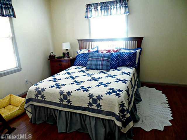 2454 Rockcrusher Road Lexington, NC 27292 - Photo 5 of 15 2nd Bedroom.