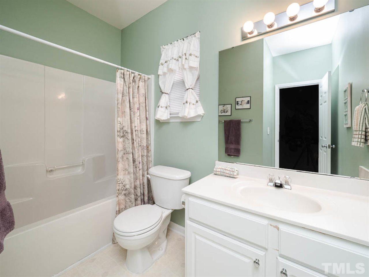 8202 Shadow Stone Court Raleigh, NC 27613 - Photo 16 of 22