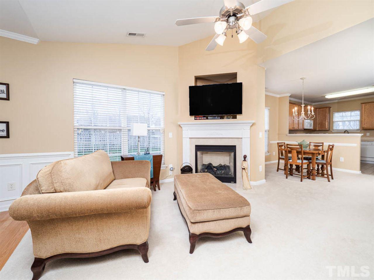 8202 Shadow Stone Court Raleigh, NC 27613 - Photo 5 of 22