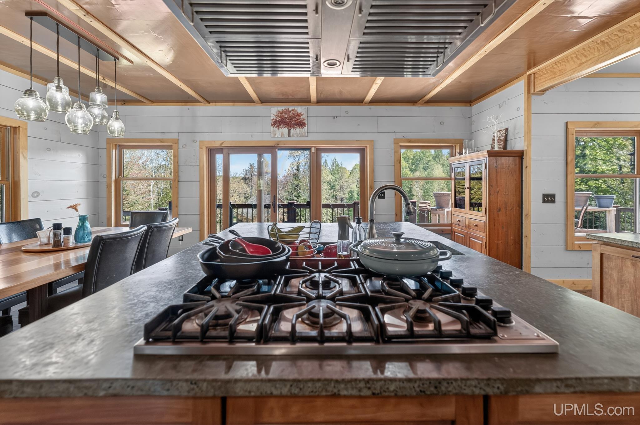 330 Little Lake Road Marquette, MI 49855 - Photo 7 of 73