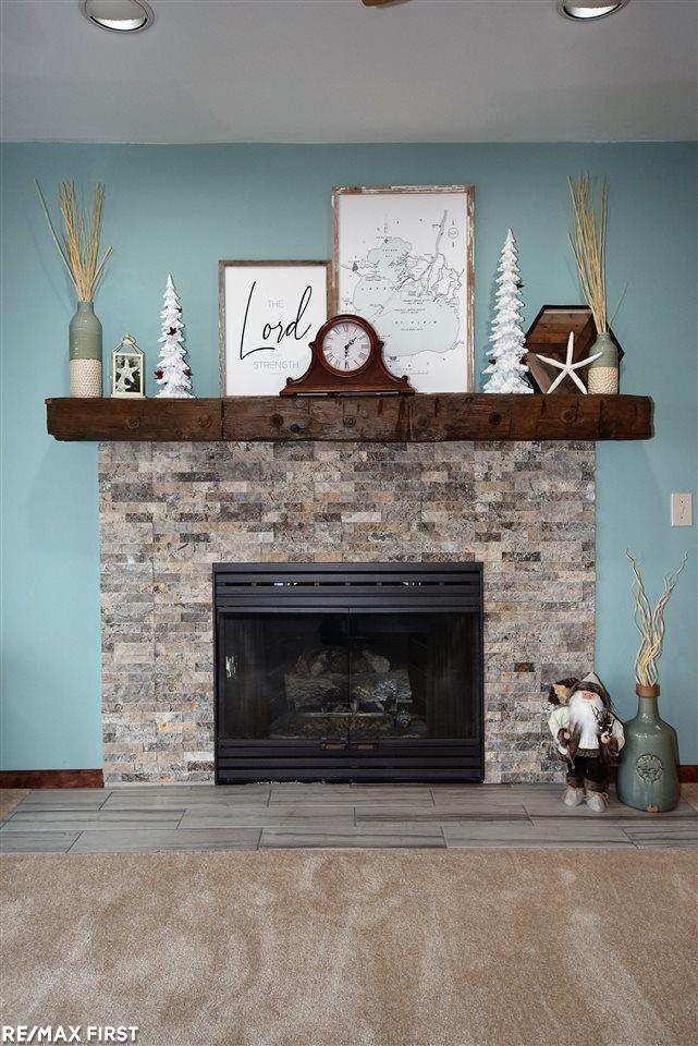 7352 Riverside Drive Algonac, MI 48001 - Photo 26 of 70 50032846-25.JPG