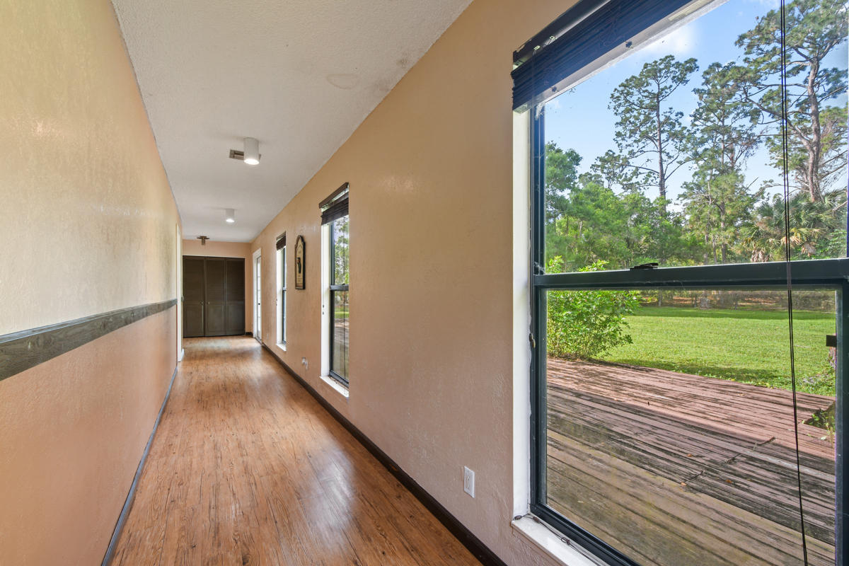 17427 Jupiter Farms Road Jupiter, FL 33478 - Photo 14 of 59 DSC_8819