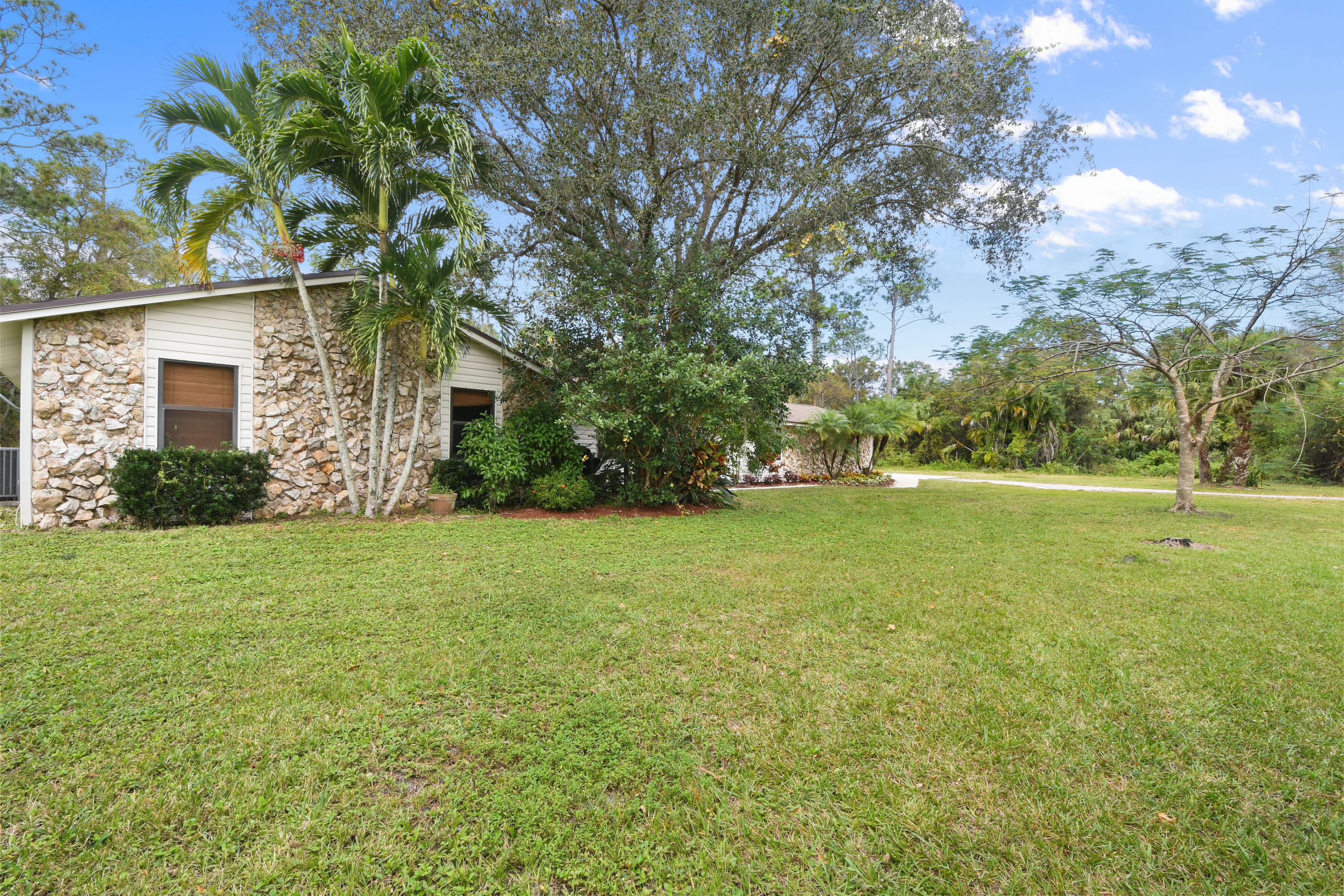 17427 Jupiter Farms Road Jupiter, FL 33478 - Photo 39 of 59 17427JupiterFarmdRoad2021(7)