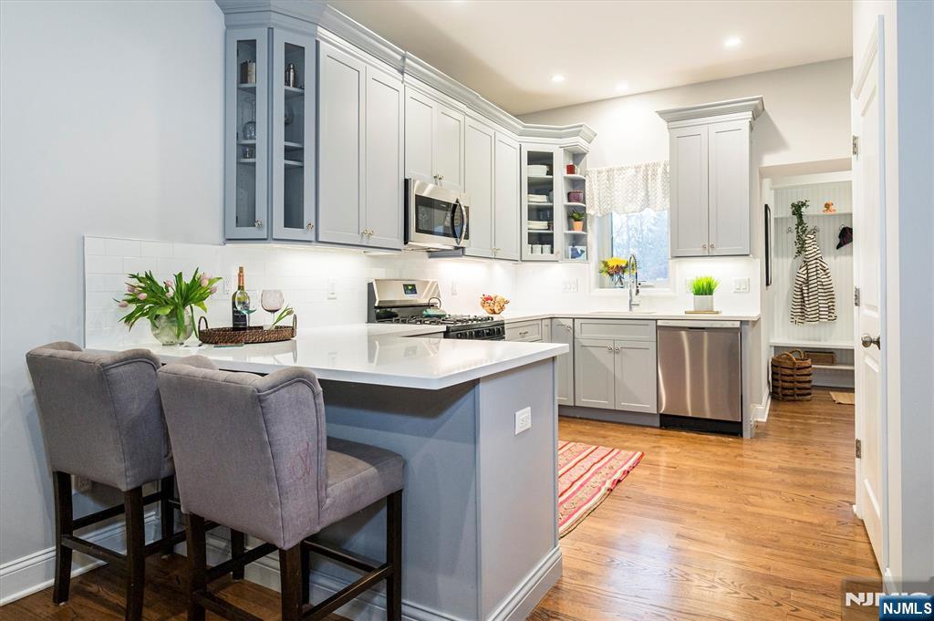 91 Keyes Road Livingston, NJ 07039 - Photo 12 of 41