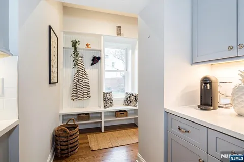 $799,000 | 91 Keyes Road, Livingston, NJ 07039