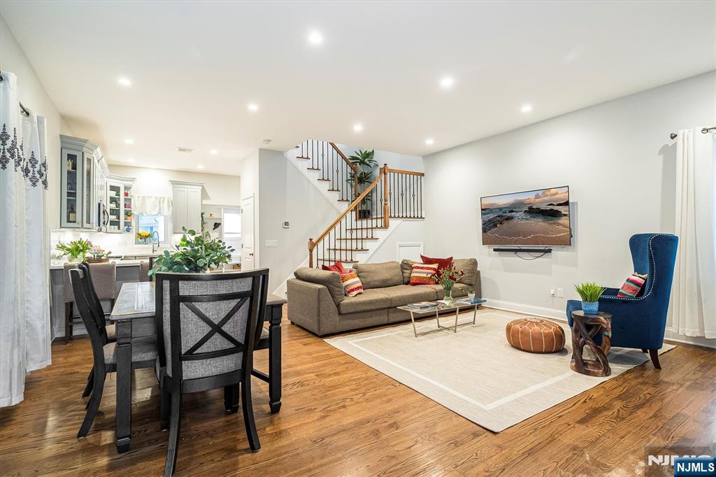 91 Keyes Road Livingston, NJ 07039 - Photo 6 of 41