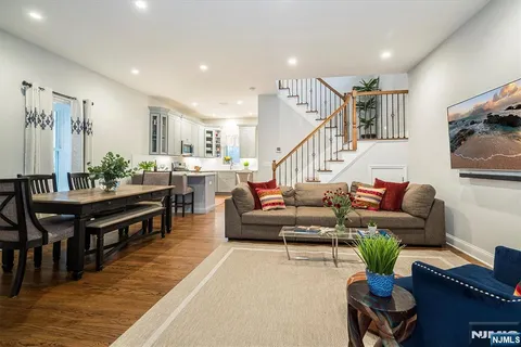 $799,000 | 91 Keyes Road, Livingston, NJ 07039