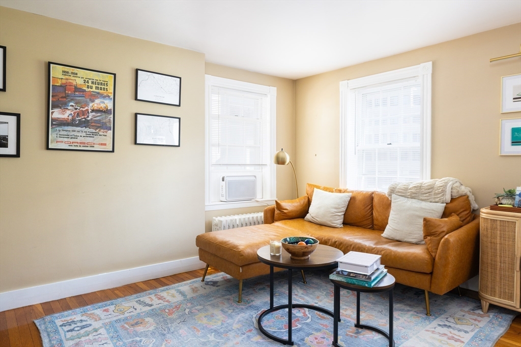 2 Derne Street Boston, MA 02114 - Photo 9 of 26