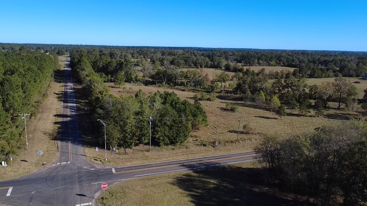 0 Fm 844 Huntington, TX 75949 - Photo 6 of 7 a view of a city street