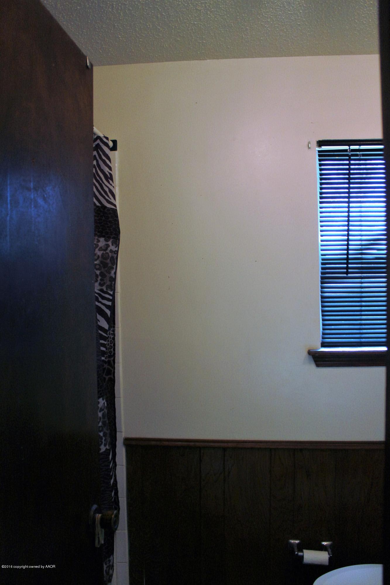 4416 Bowie Street Amarillo, TX 79110 - Photo 14 of 18 IMG_4044