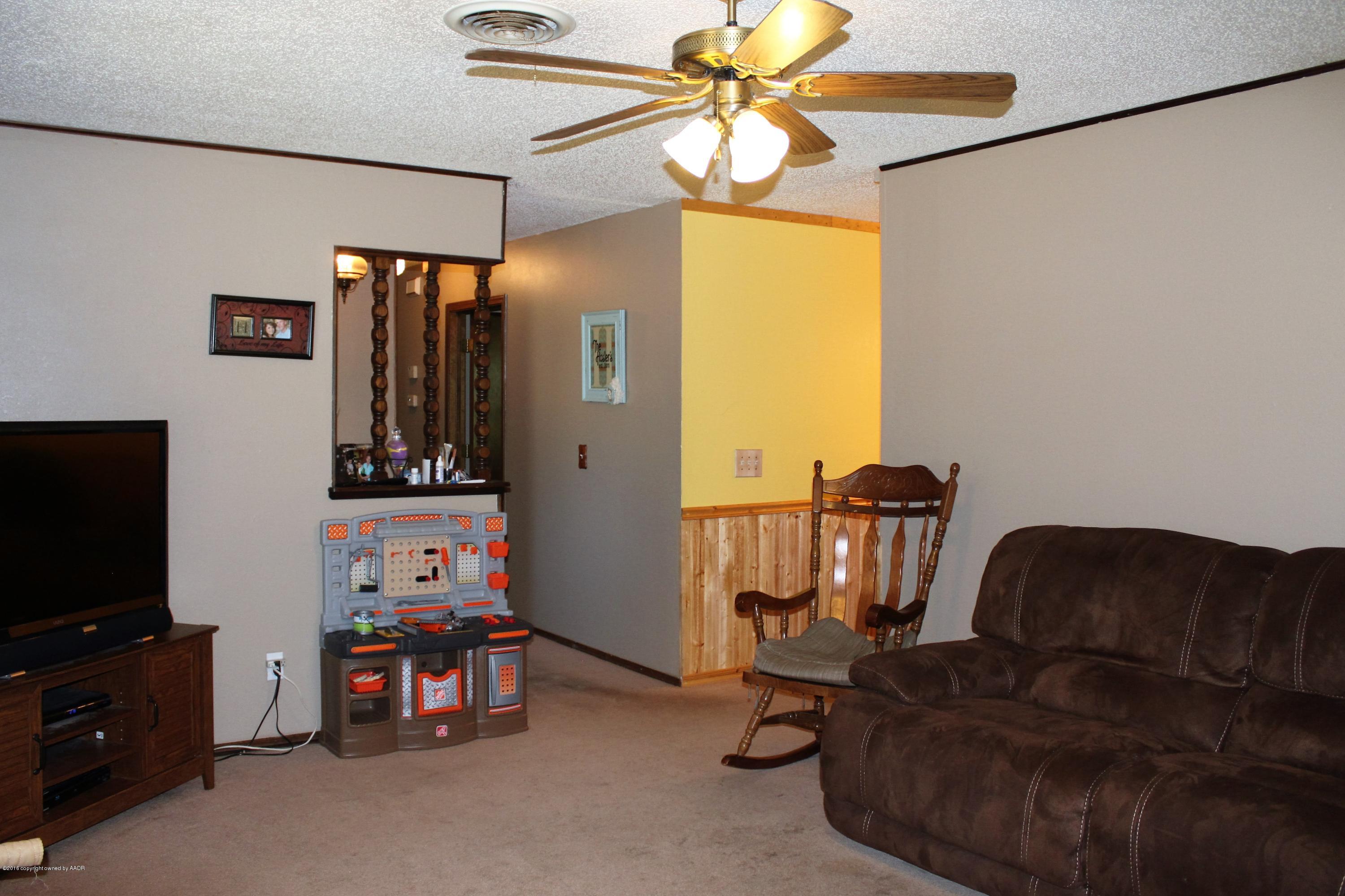 4416 Bowie Street Amarillo, TX 79110 - Photo 5 of 18 IMG_4078