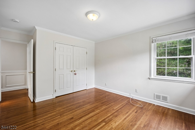 11 Wordsworth Road Short Hills, NJ 07078 - Photo 34 of 44
