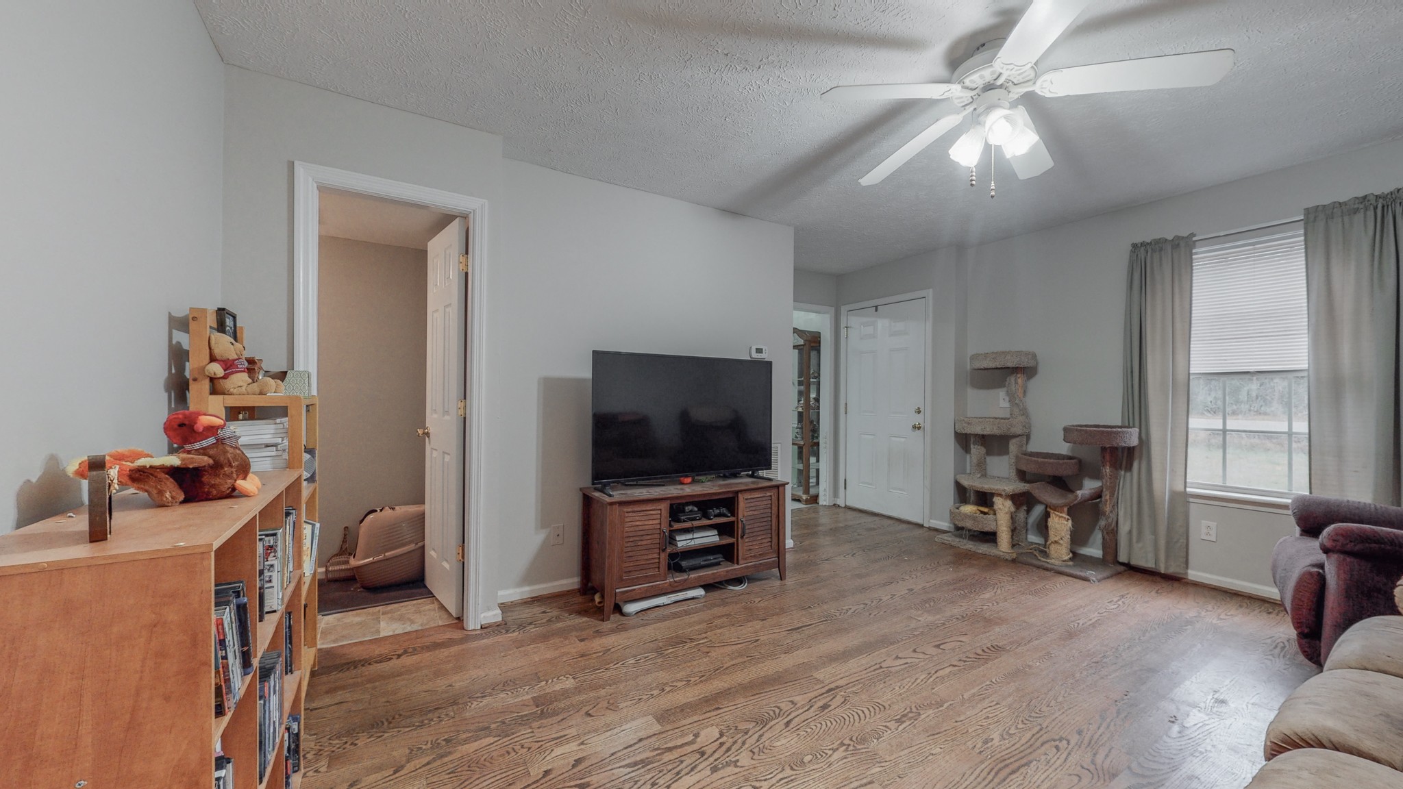 1312 J D Todd Road Murfreesboro, TN 37129 - Photo 4 of 40 Gallery Image 4