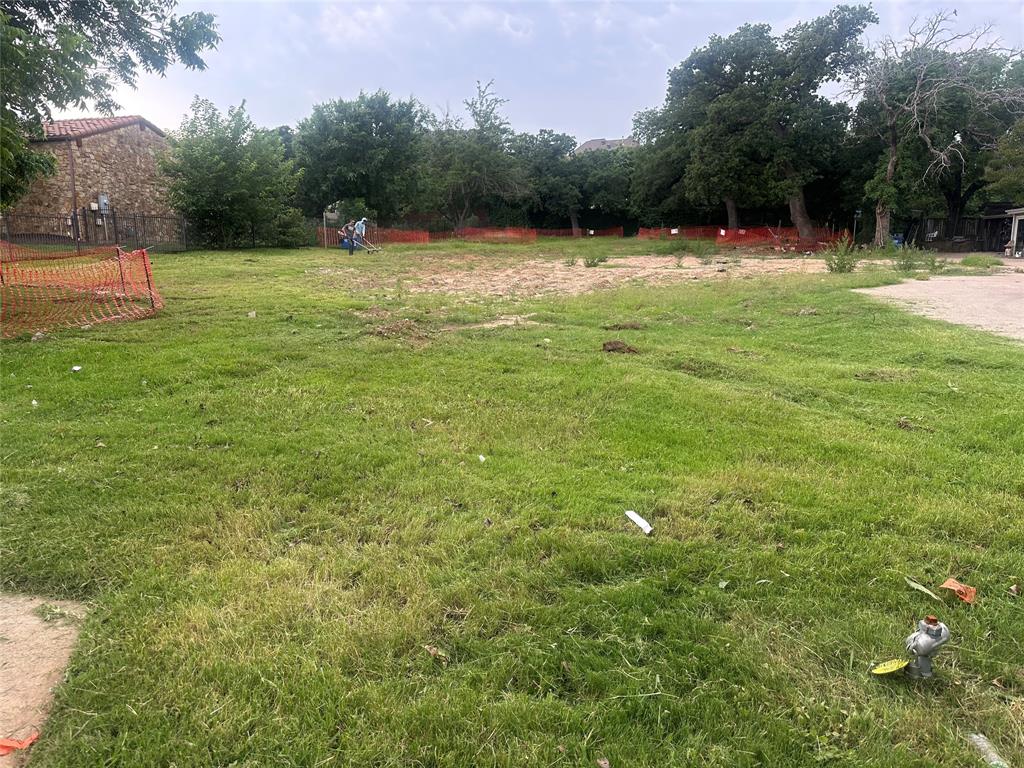 610 Shady Oaks Drive Southlake, TX 76092 - Photo 1 of 1 a backyard of a house with lots of green space