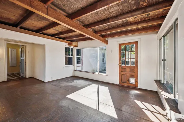 $649,000 | 618 Galland Street, Petaluma, CA 94952