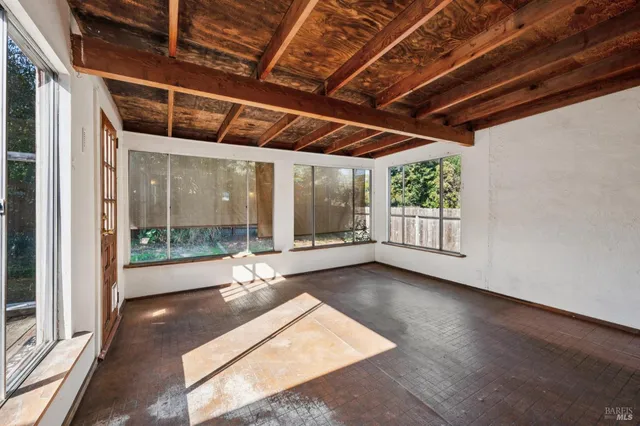 $649,000 | 618 Galland Street, Petaluma, CA 94952