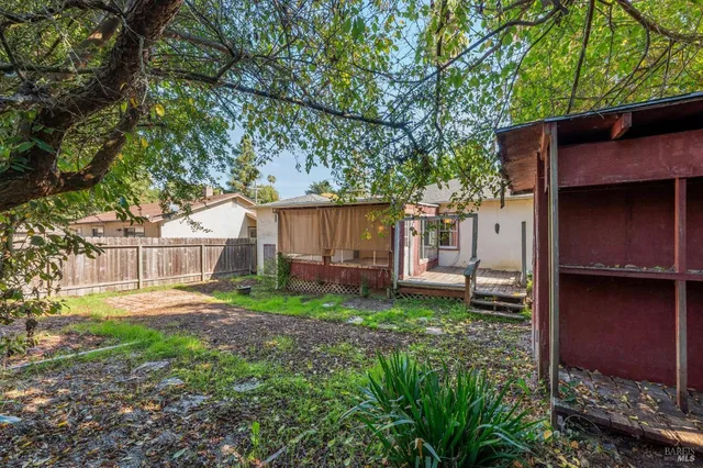 $649,000 | 618 Galland Street, Petaluma, CA 94952