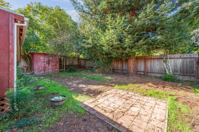 $649,000 | 618 Galland Street, Petaluma, CA 94952