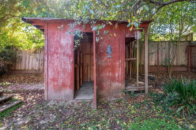 $649,000 | 618 Galland Street, Petaluma, CA 94952