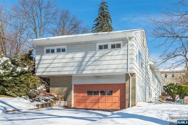 $5,500 | 18 Devon Drive, West Orange, NJ 07052