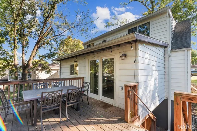 $390,000 | 107 St George Place, St. Louis, MO 63119