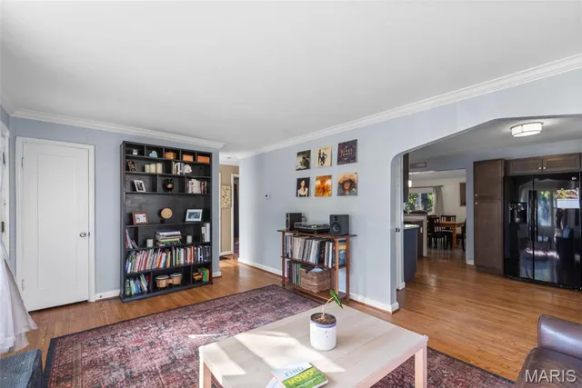 $390,000 | 107 St George Place, St. Louis, MO 63119