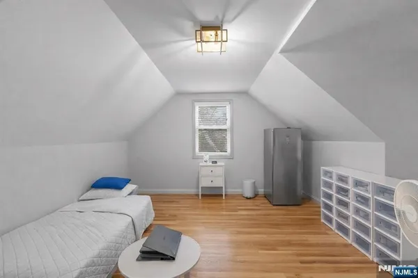 $3,750 | 755 Oak Street, Ridgefield, NJ 07657