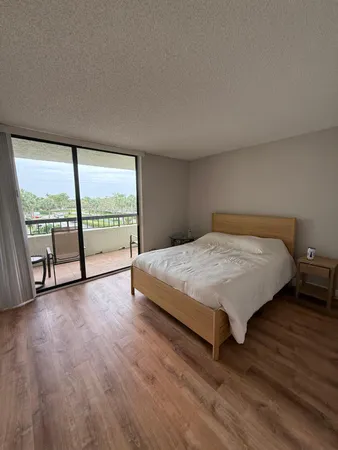 $2,750 | 6372 La Costa Drive, Unit 306, Boca Raton, FL 33433
